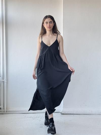 Retrobird Design June Black Strap Slit Dress