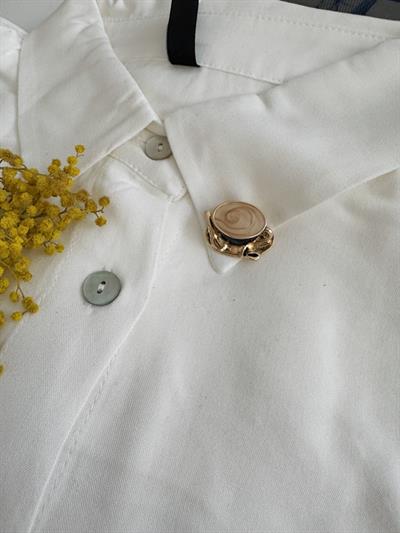 Retrobird Design Black-Coffee Latte Brooch Lapel Pin