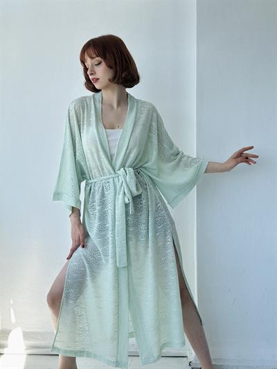 Retrobird Design Cagla Kimono