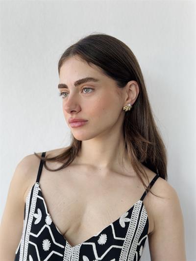 Retrobird Pearl Colored Earrings