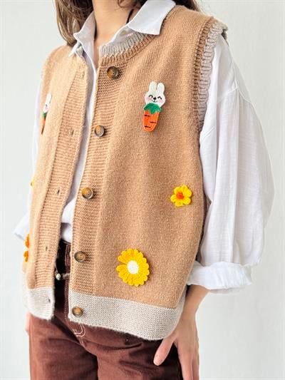 Retrobird Tasarım Nakışlı Tavşan Ayçiçeği Turuncu Kabartmalı Simli Yelek