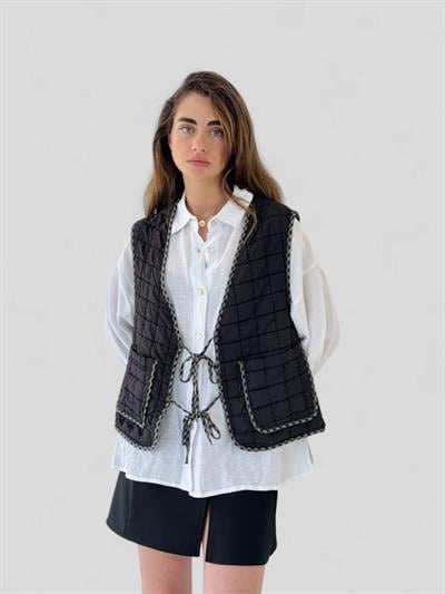 Retrobird Design Lace-Up Quilted Anthracite Vest