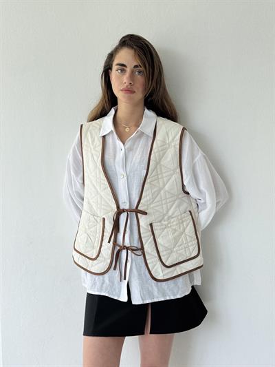 Retrobird Design Lace-Up Quilted Beige Vest