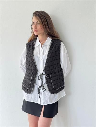 Retrobird Design Lace-Up Quilted Anthracite Vest