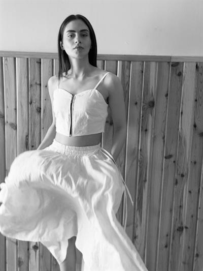 Retrobird Tasarım Önden Fermuarlı Fildişi Renkli Büstiyer