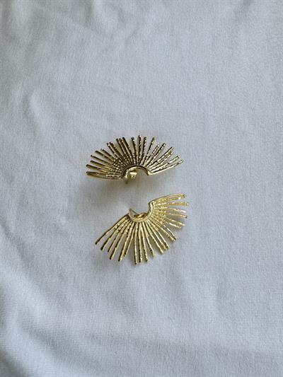 Retrobird Design Antique Yellow Brass Retro Model Earrings