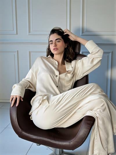 Retrobird Tasarım Saten Yüzeyli Bol Kesim Krem Relax Pantolon