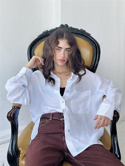 Retrobird Design Pearl Buttoned Wide White Shirt