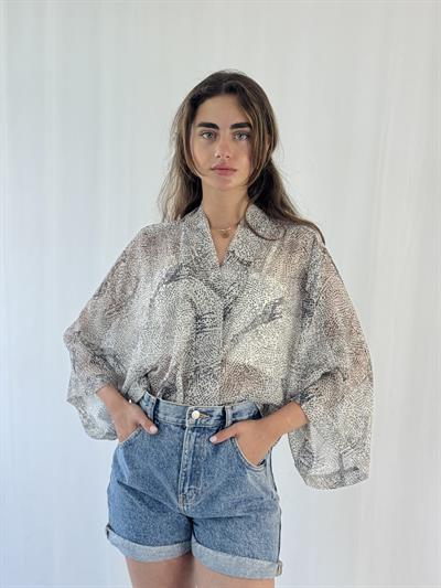 Retrobird Design Light Gray Chiffon Mini Kimono