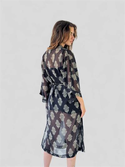 Retrobird Design Floral Patterned Black Long Kimono