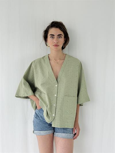 Retrobird Design V-Neck Embroidered Çağla Kimono Shirt