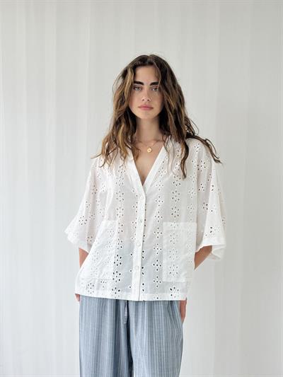 Retrobird Design V-Neck Embroidered White Kimono Shirt