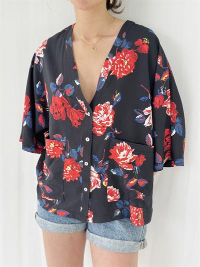Retrobird Design V-Neck Floral Black Kimono Shirt