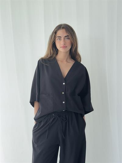 Retrobird Design Black V-Neck Linen Kimono Shirt