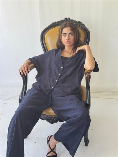 Retrobird Design V-Neck Dark Navy Kimono Shirt