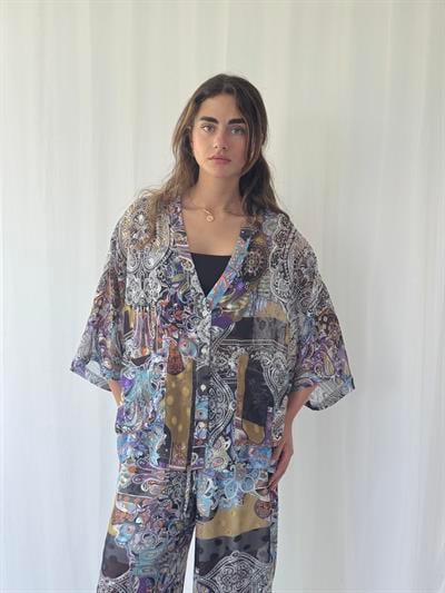 Retrobird Design V-Neck Light Blue Chiffon Kimono Shirt