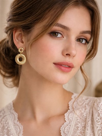 Retrobird Vintage Style Altın Renkli Tasarım Küpe