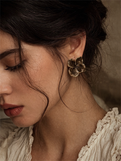 Retrobird Tasarım Vintage Style Kahverengi Küpe