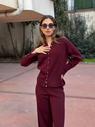 Retrobird Burgundy Knit Set