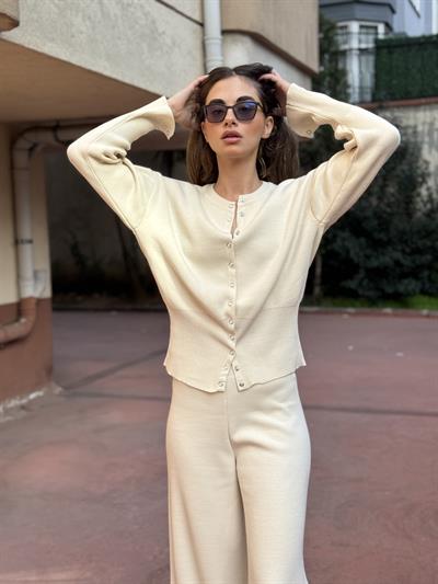 Retrobird Cream Knit Set