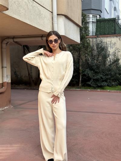 Retrobird Cream Knit Set