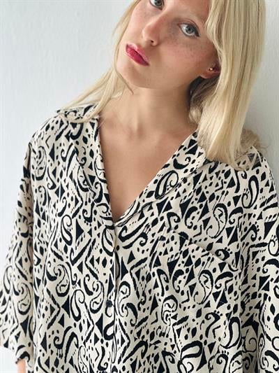 Retrobird Unisex Model Gömlek Yaka Siyah Krem Oversize Retro Gömlek