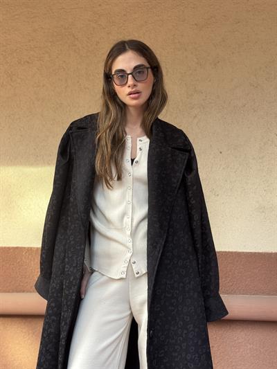 Retrobird Valencia Leopard Print Winter Coat with Black Belt