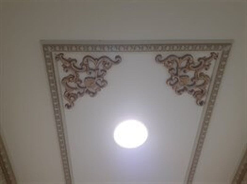زخرفة زاوية سقف باتينا بالاس 27*18 سم