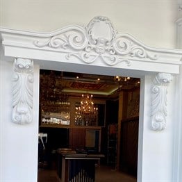 Dekoratif Poliüretan Taç Dekor 159cm