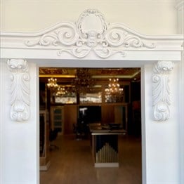 Dekoratif Poliüretan Taç Dekor 159cm