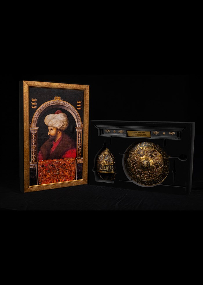 Fatih Sultan Mehmet Han Zırh Seti Masa Üstü Dekor Boy