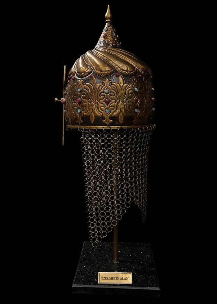 Türk Motifli El İşçiliği Osmanlı Miğferi