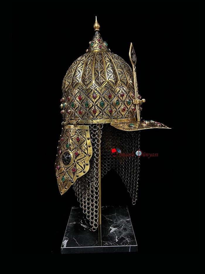 Helmet of Sultan Selim the Grim