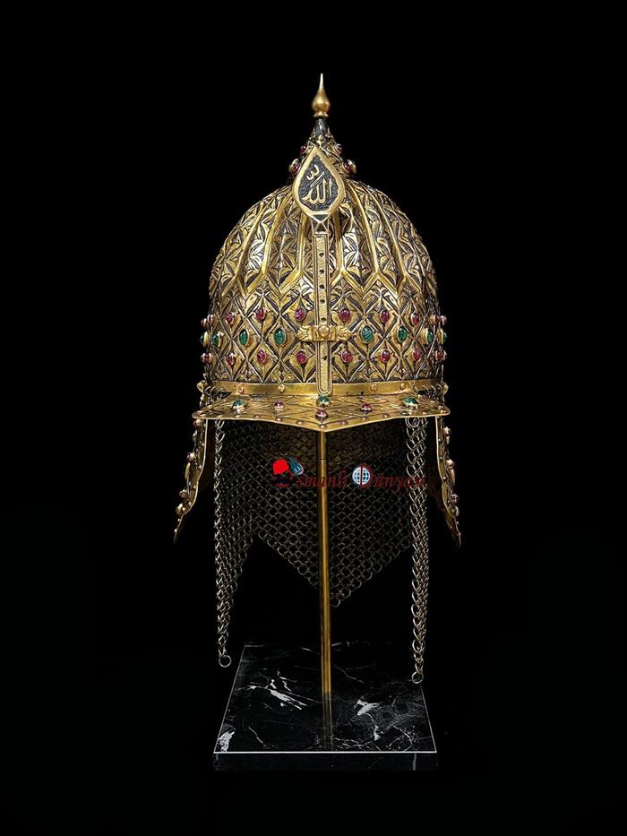 Helmet of Sultan Selim the Grim