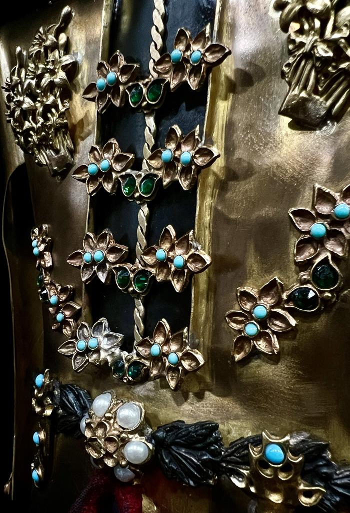 Zerafet Kaftanı – Osmanlı İhtişamını Yansıtan Eşsiz Bir Sanat Eseri