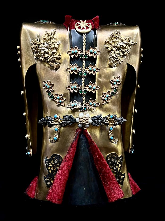 Zerafet Kaftanı – Osmanlı İhtişamını Yansıtan Eşsiz Bir Sanat Eseri