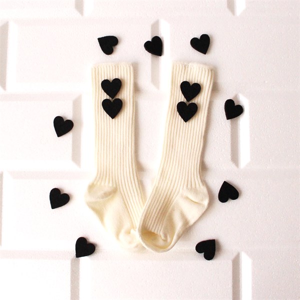 Siyah Kalpli Dizaltı Çorap - EKRU