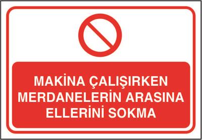 Makine Çalışırken Merdanelerin Arasına Ellerini Sokma