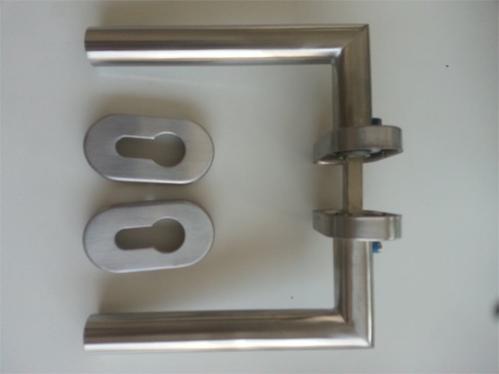 BELCANTO PASLANMAZ KAPI KOLU ROZETLİ