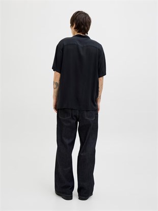 Jack & Jones JJEJEFF SOLID RESORT SHIRT S/S SN Erkek Siyah Gömlek