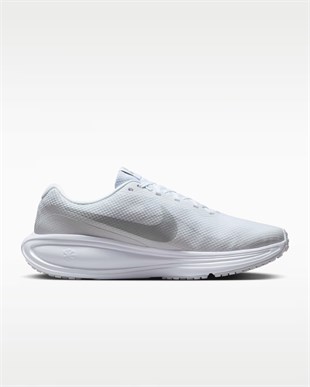 Nike Revolution 8 Erkek Beyaz Koşu Ayakkabısı