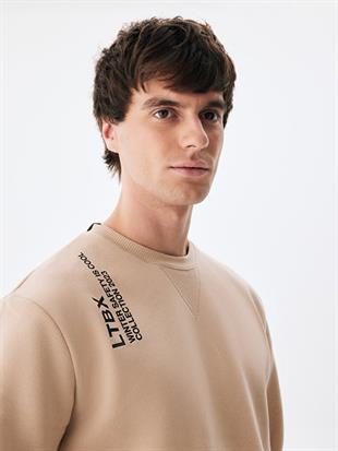 Ltb BADAKA Erkek Sloganlı Sıfır Yaka Uzun Kollu Regular Fit Sweatshırt