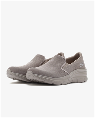 Skechers Fashion Fit Kadın Günlük Açık Kahve Spor Ayakkabı 896293TKNAT