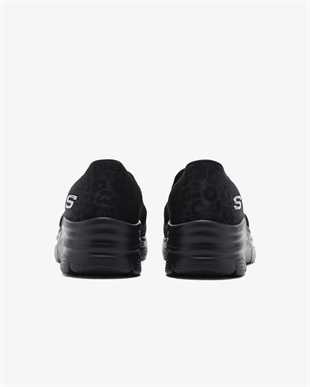 Skechers Fashion Fit Kadın Günlük Siyah Spor Ayakkabı 896293TKBBK