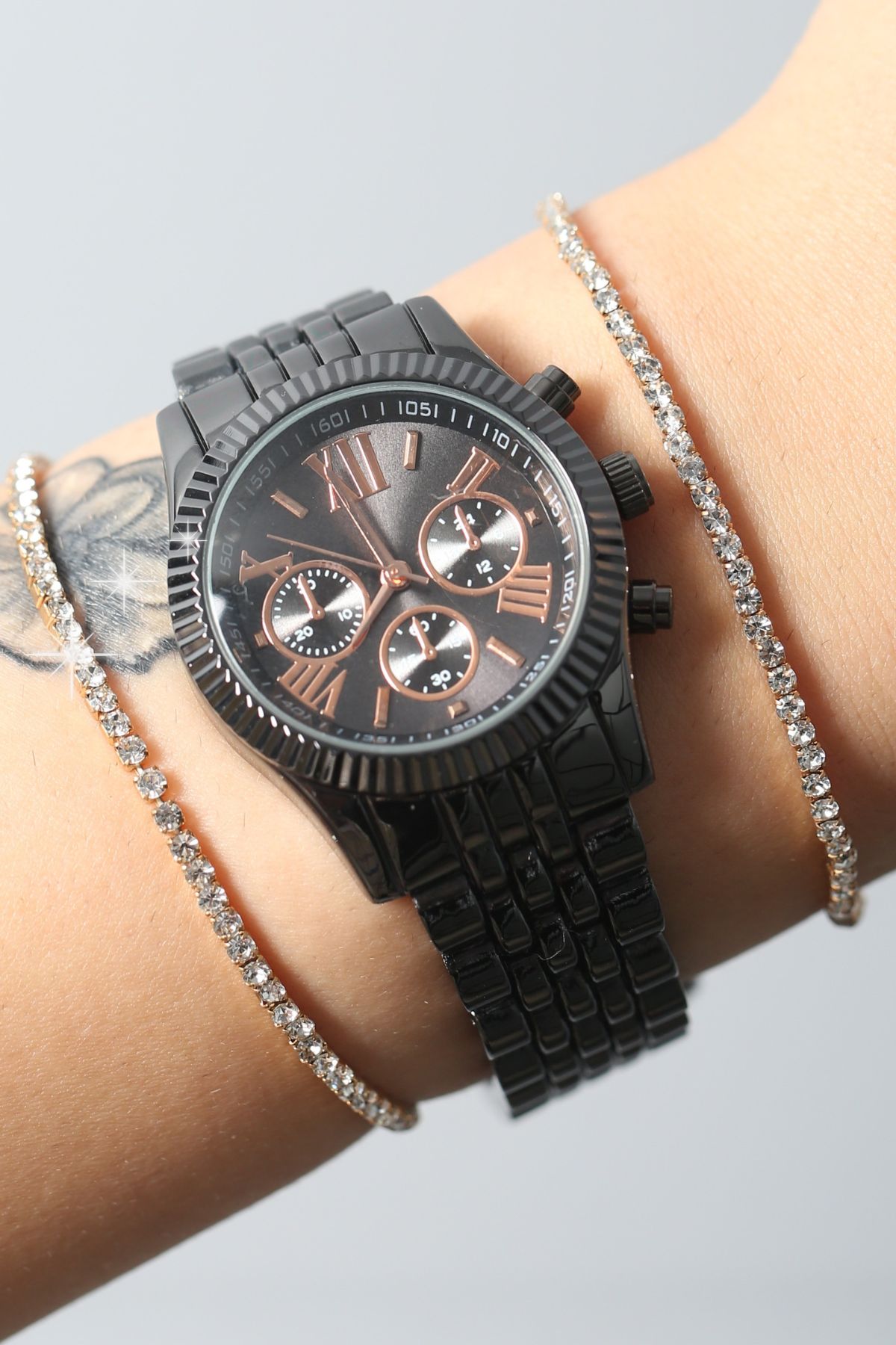 Dekoratif Göstergeli Metal Kordon Kadın Kol Saati