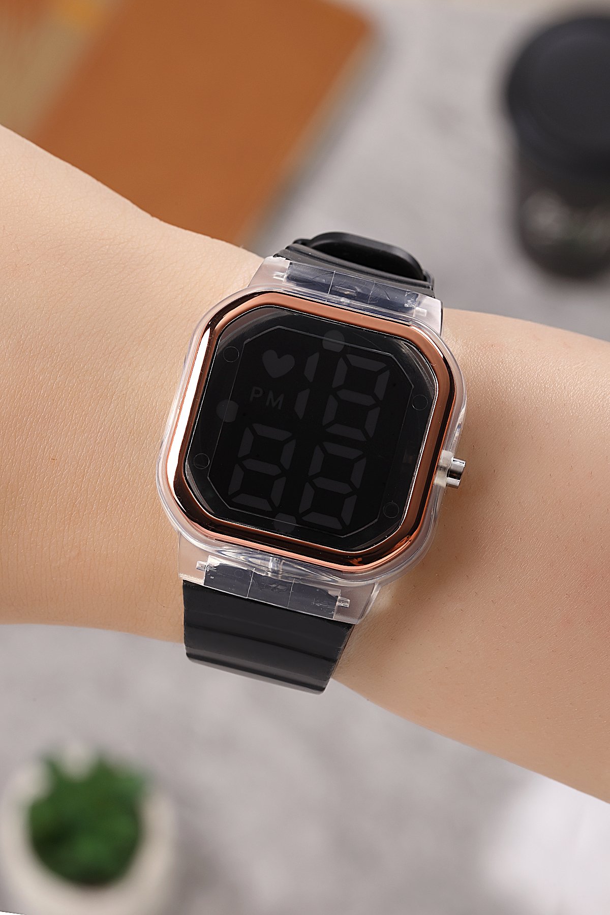 Dijital Kadran Silikon Kordon Unisex Kol Saati