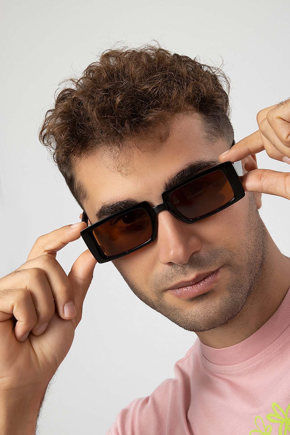 Dikdörtgen Model Erkek Güneş Gözlüğü