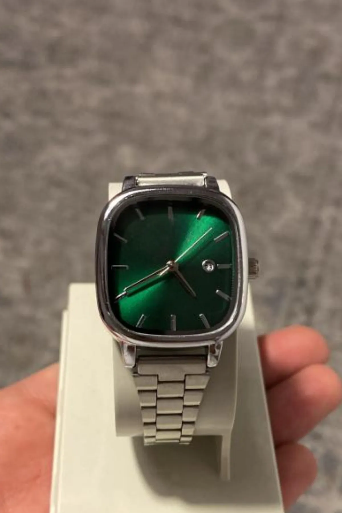 Haki Kadranlı Gümüş Takvimli Erkek Kol Saati