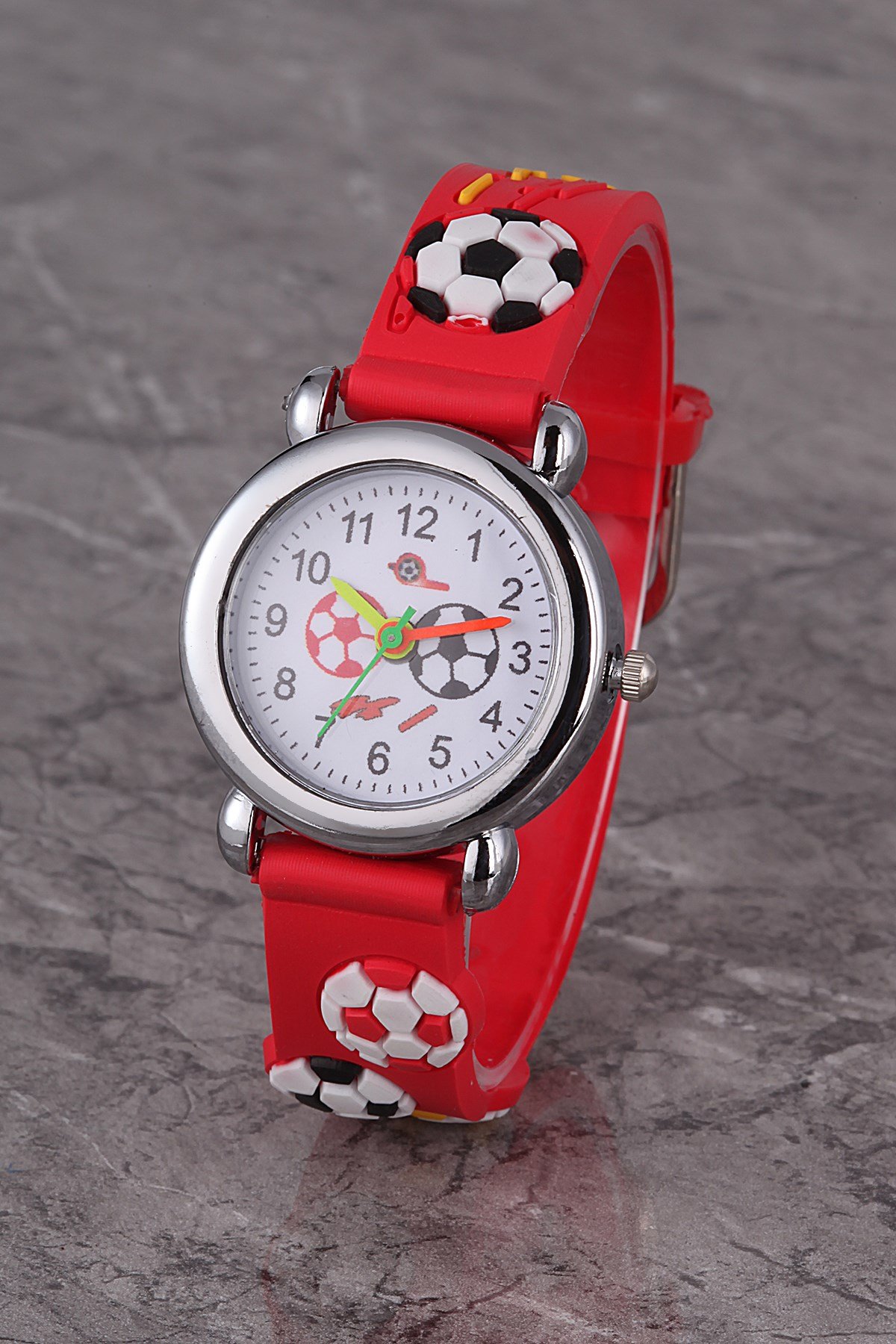 PLCS011R02 Çocuk Saat Kırmızı Top Figürlü Çocuk Saati