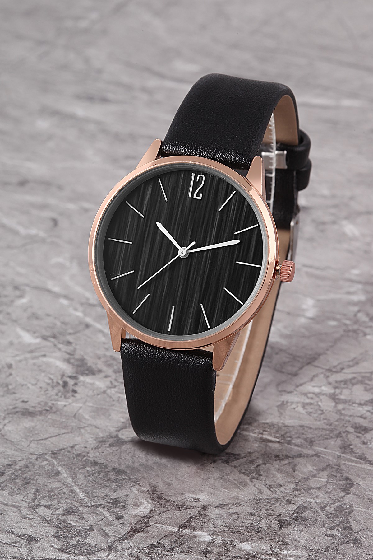 PLKK002R02 Basic Kadran, Düz Cam,Zarif ve Şık Rose Kasa,Kadın SİYAH Kol Saati